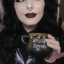 VampireFreaks Witch's Brew Oozing Cauldron Mug -VampireFreaks Shop tstrterteertertesfsd 1000x